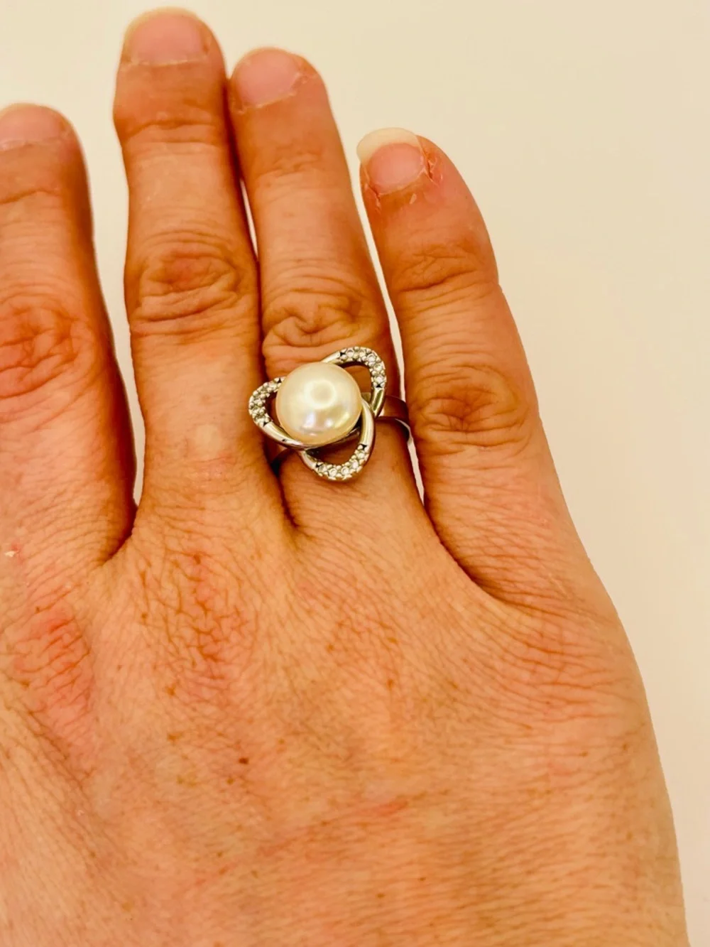 Sterling Silver Pearl Ring with Crystal Accents – Size 6.5 - Picture 6 of 11